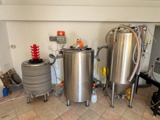 Pivovar 150 l s príslušenstvom - cena dohodou